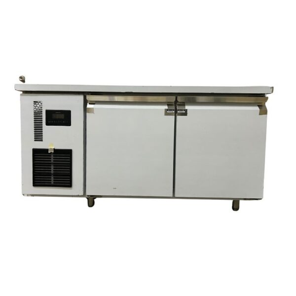 COUNTER FREEZER
